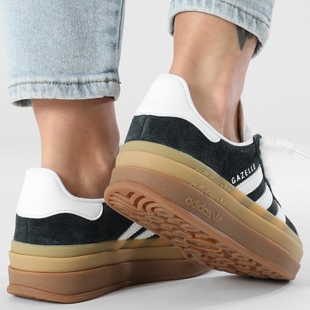 Adidas Originals - Baskets Femme Gazelle Bold IE0876 Core Black White x Superlaced Lacets fuzzy blanc